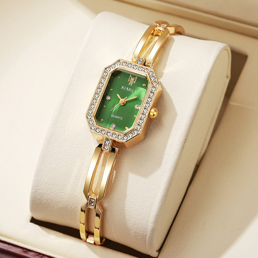 Diamond Square Bracelet Watch – Elegant Women’s Wristwatch
