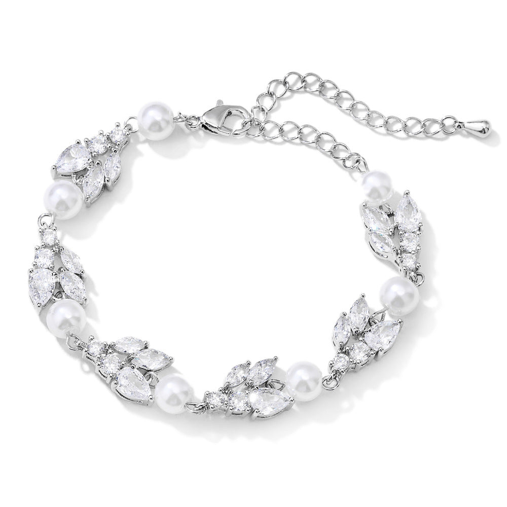 Micro-Inlaid Zircon Jewelry – Elegant Gift for Girlfriends