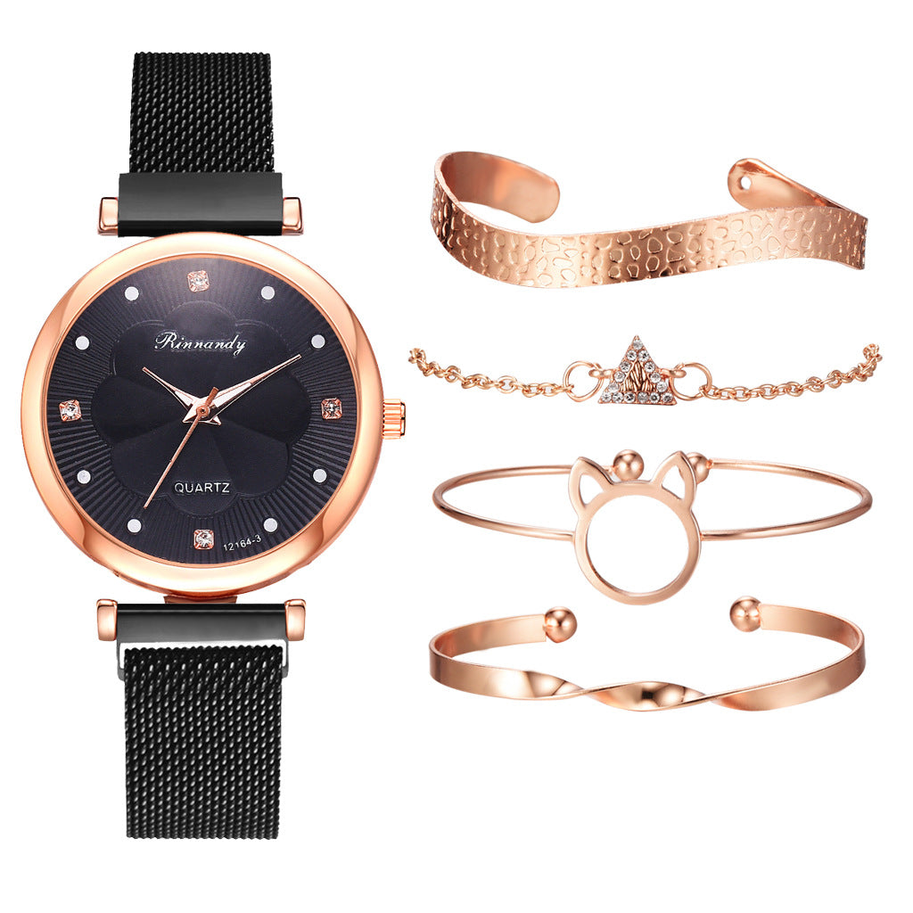 Mesh Strap Flower Dial Watch – Elegant Women’s Quartz Wristwatch