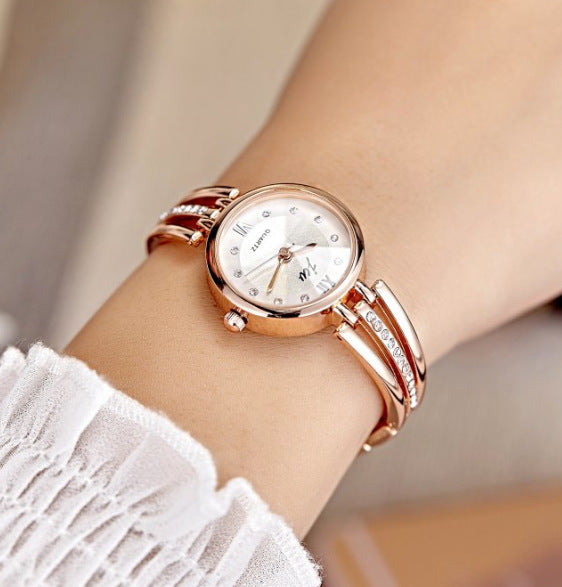 Rhinestone Steel Band Watch – Elegant Women’s Round Wristwatch