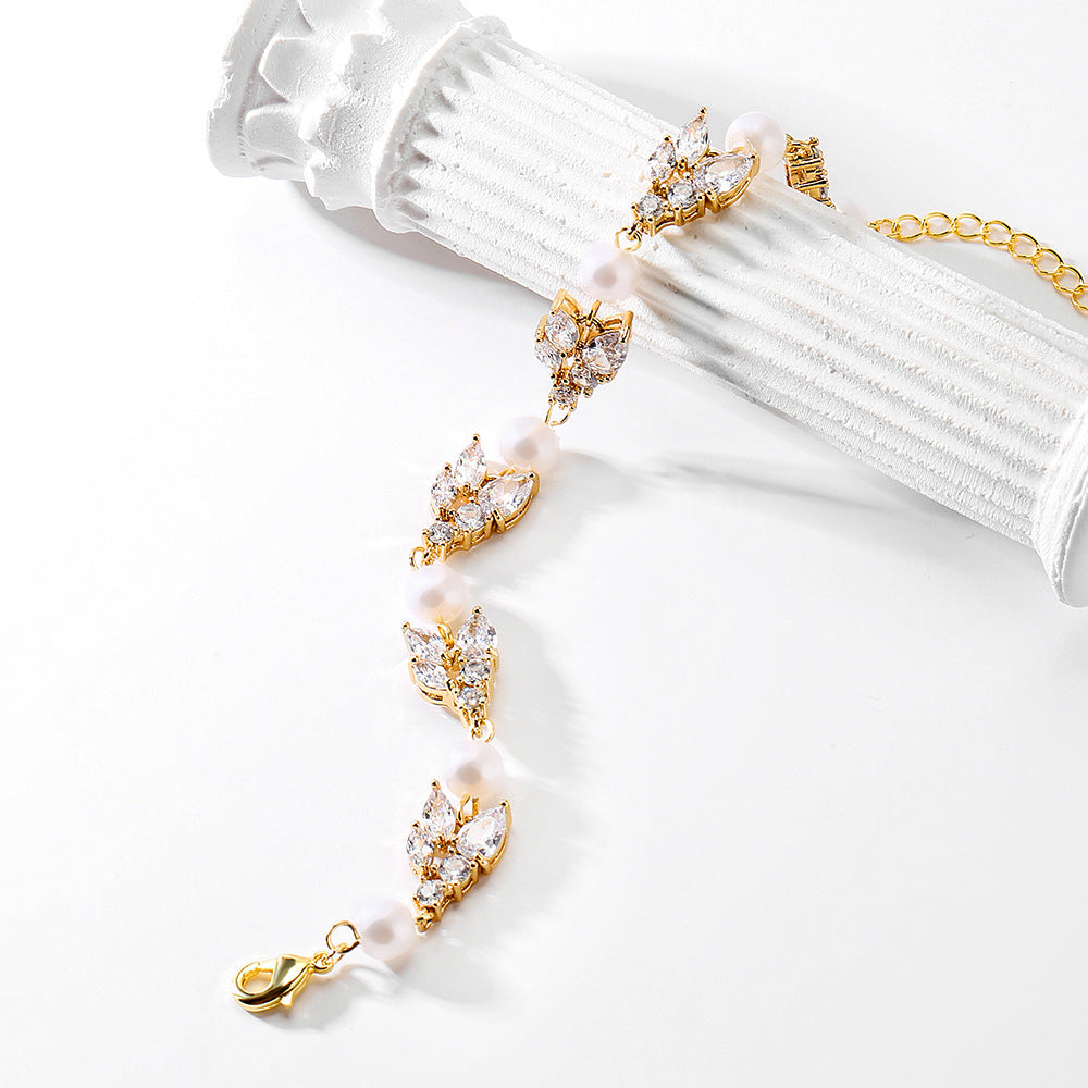 Micro-Inlaid Zircon Jewelry – Elegant Gift for Girlfriends